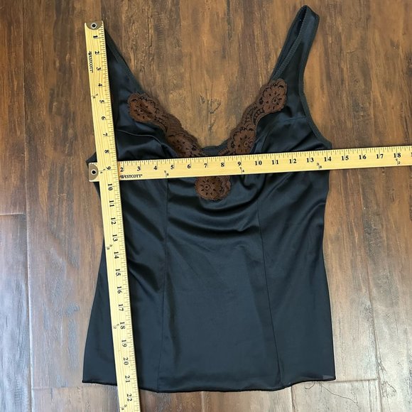 Vintage 70s VASSARETTE Underneath-It-All Black V-Neck Chemise Slip Lace - Picture 7 of 7